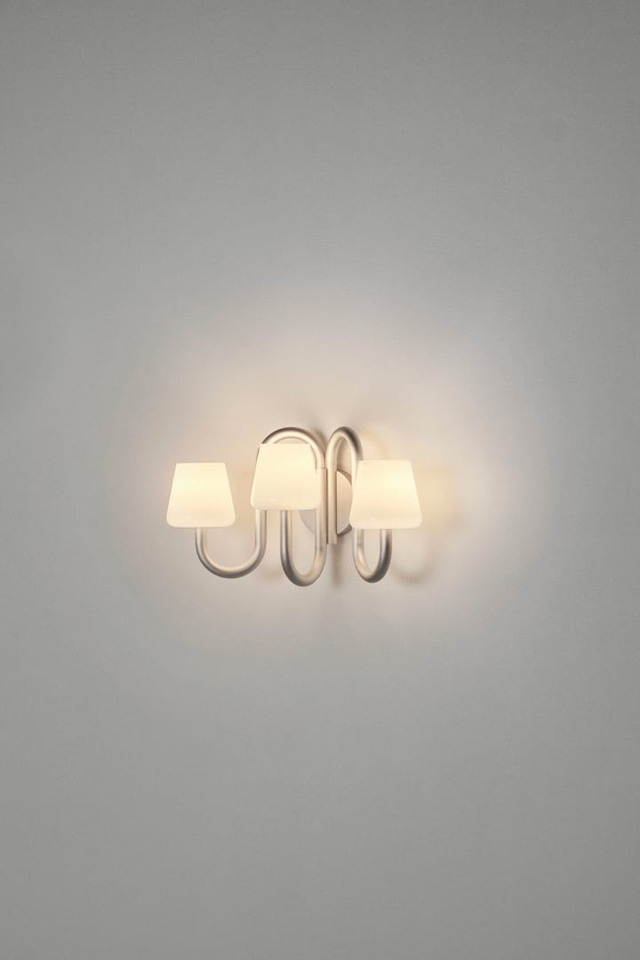 Apollo wall lamp - White opal - HAY