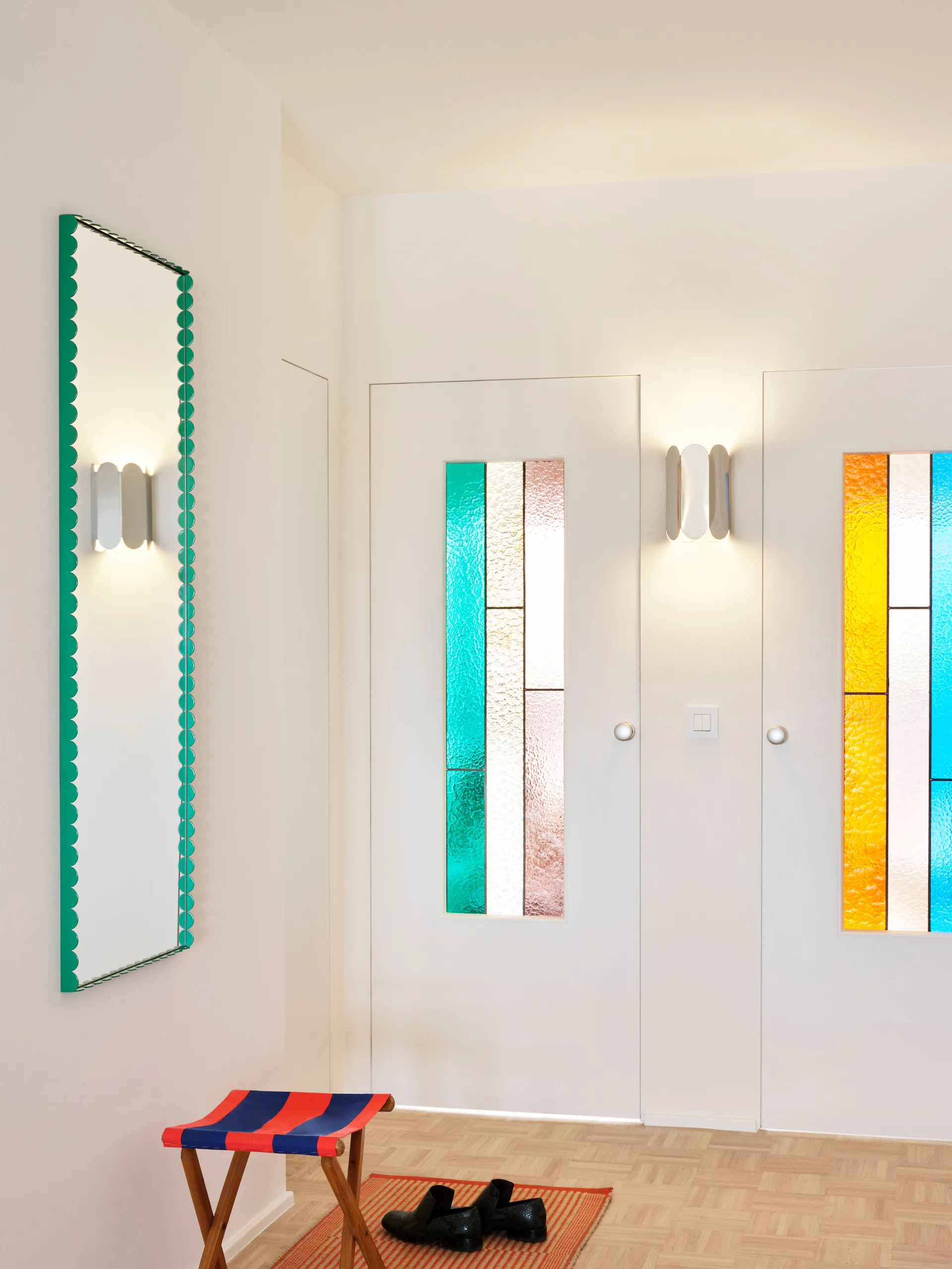 Arcs Mirror Rectangle M mirror 50x133.5 cm, Green HAY