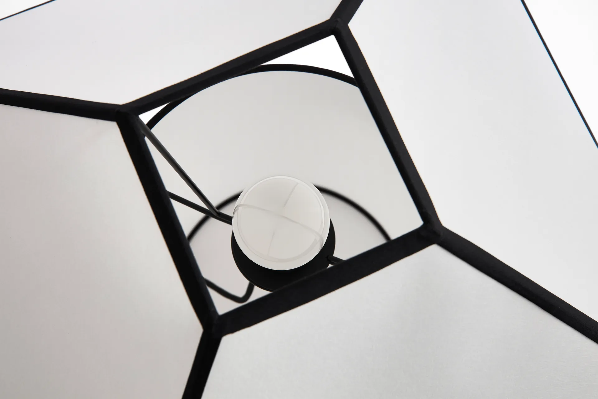 Ava pyramid table lamp 45 cm, White HAY