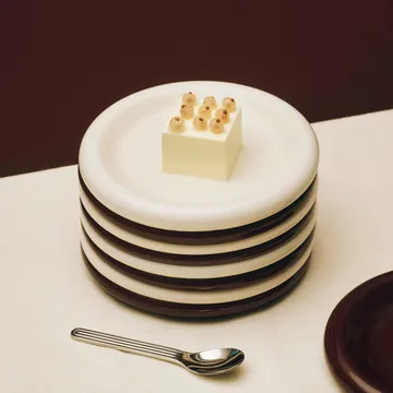 Barro plate - Pistachio, Ø24 cm 2-pack - HAY