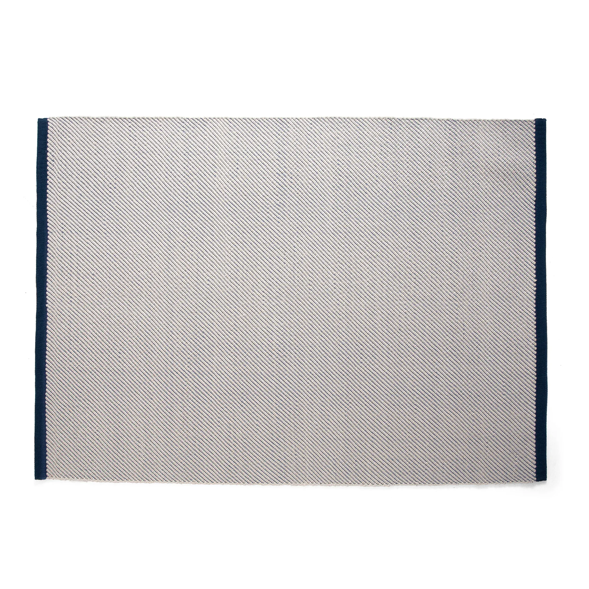 Bias rug 140x200 cm, Ocean tint HAY