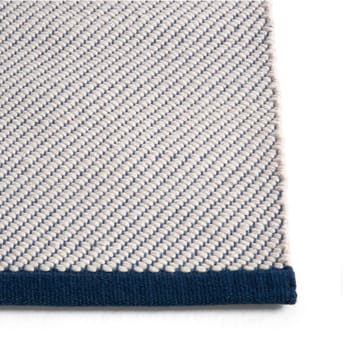 Bias rug 140x200 cm - Ocean tint - HAY