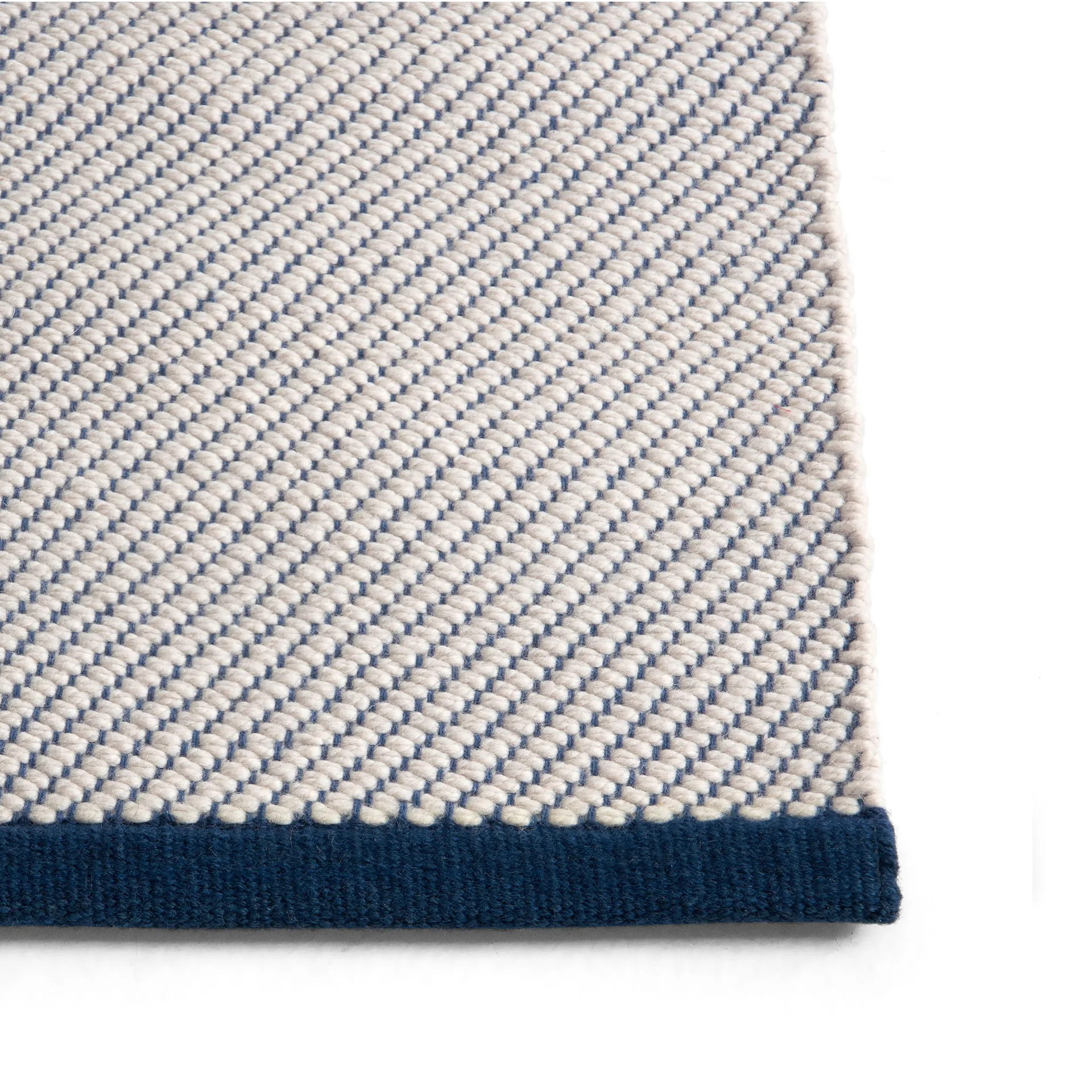 Bias rug 170x240 cm, Ocean tint HAY