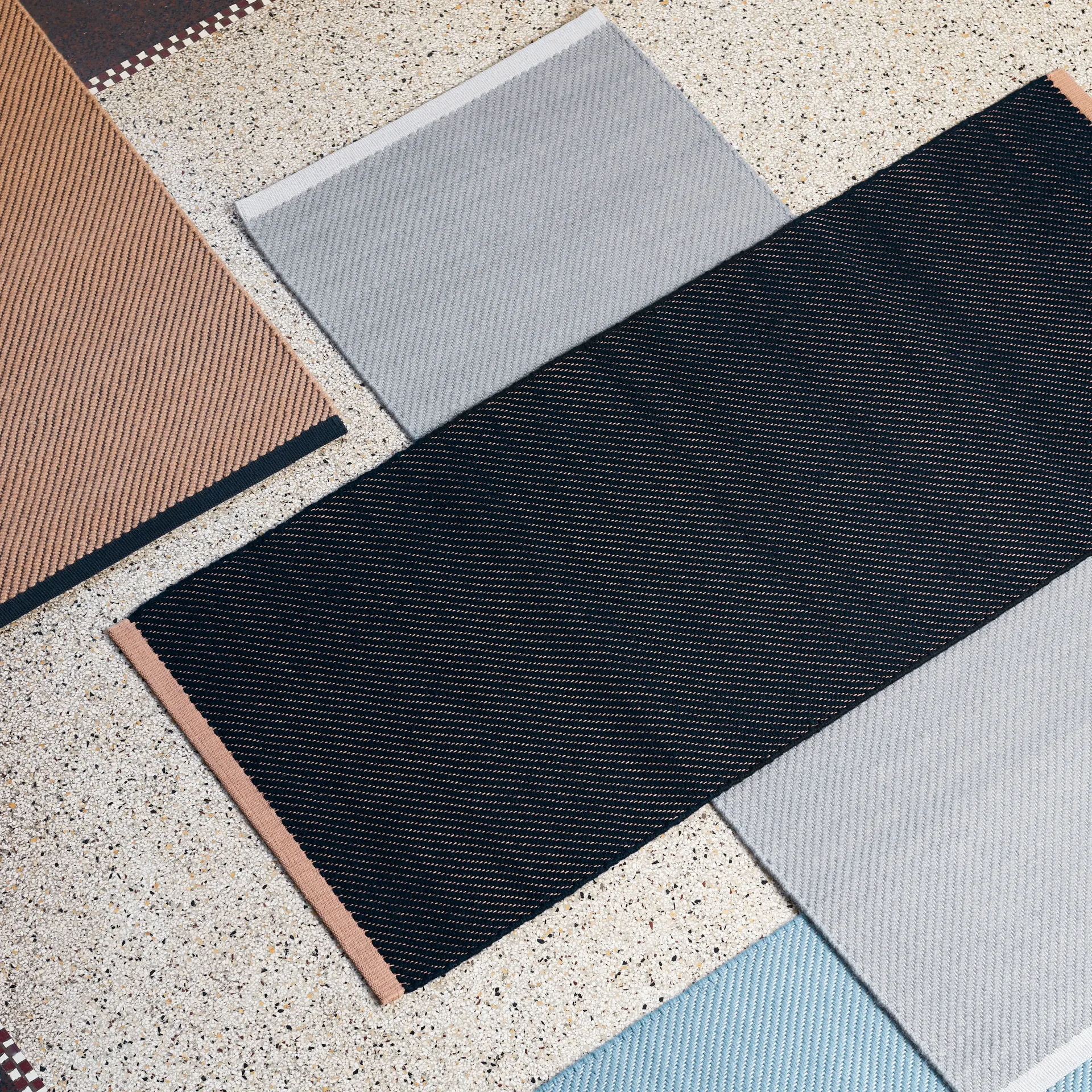 Bias rug 80x200 cm, Cappuccino HAY