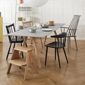 Butler step stool - Oiled oak - HAY