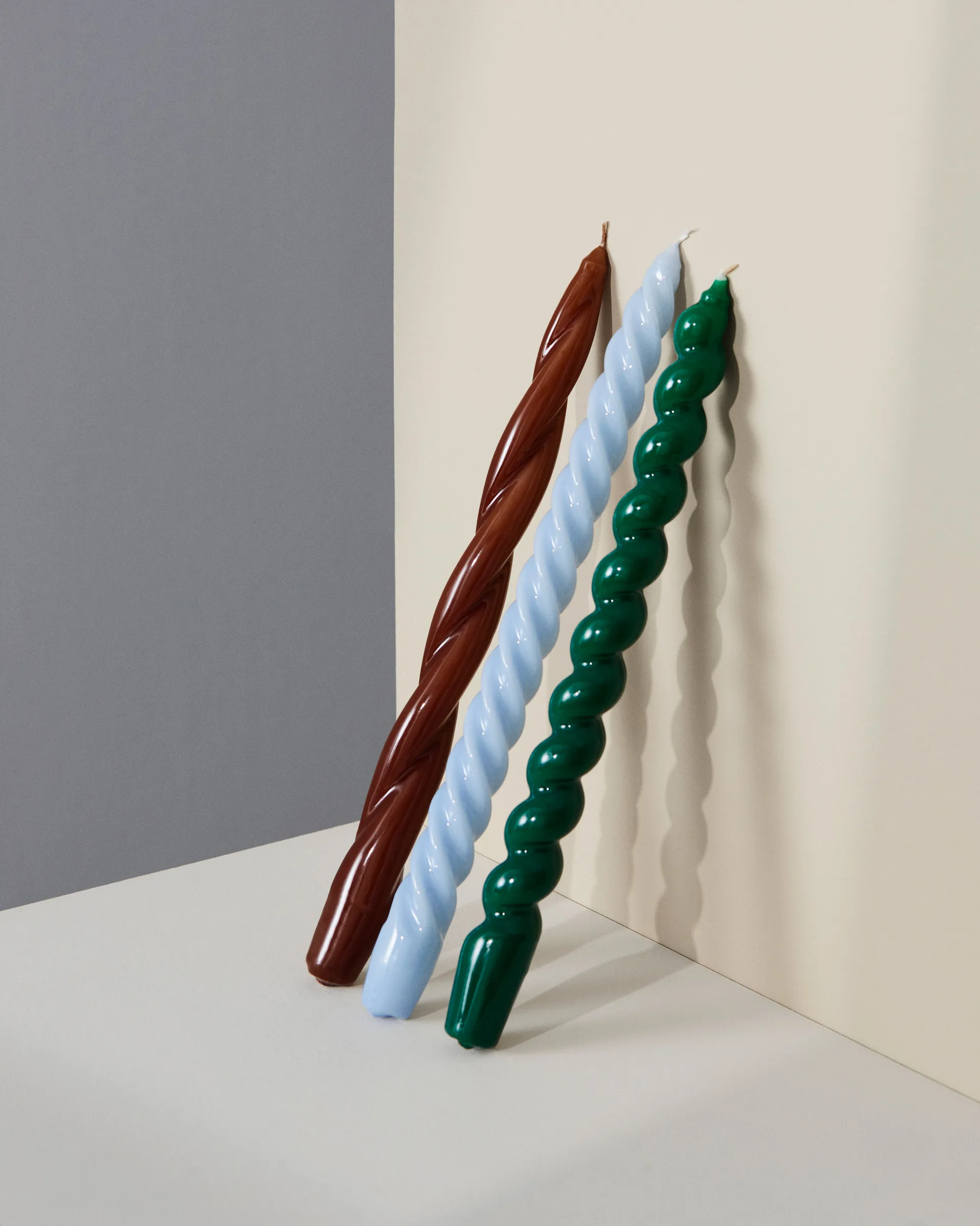 Candle Long Spiral candle, Green HAY