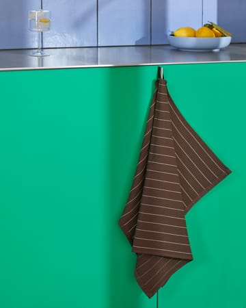 Canteen kitchen towel 52x80 cm - Chocolate pinstripe - HAY