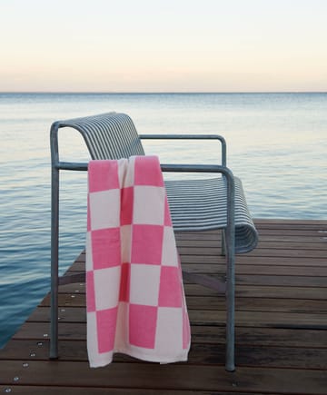 Check bath towel 70x136 cm - Pink - HAY