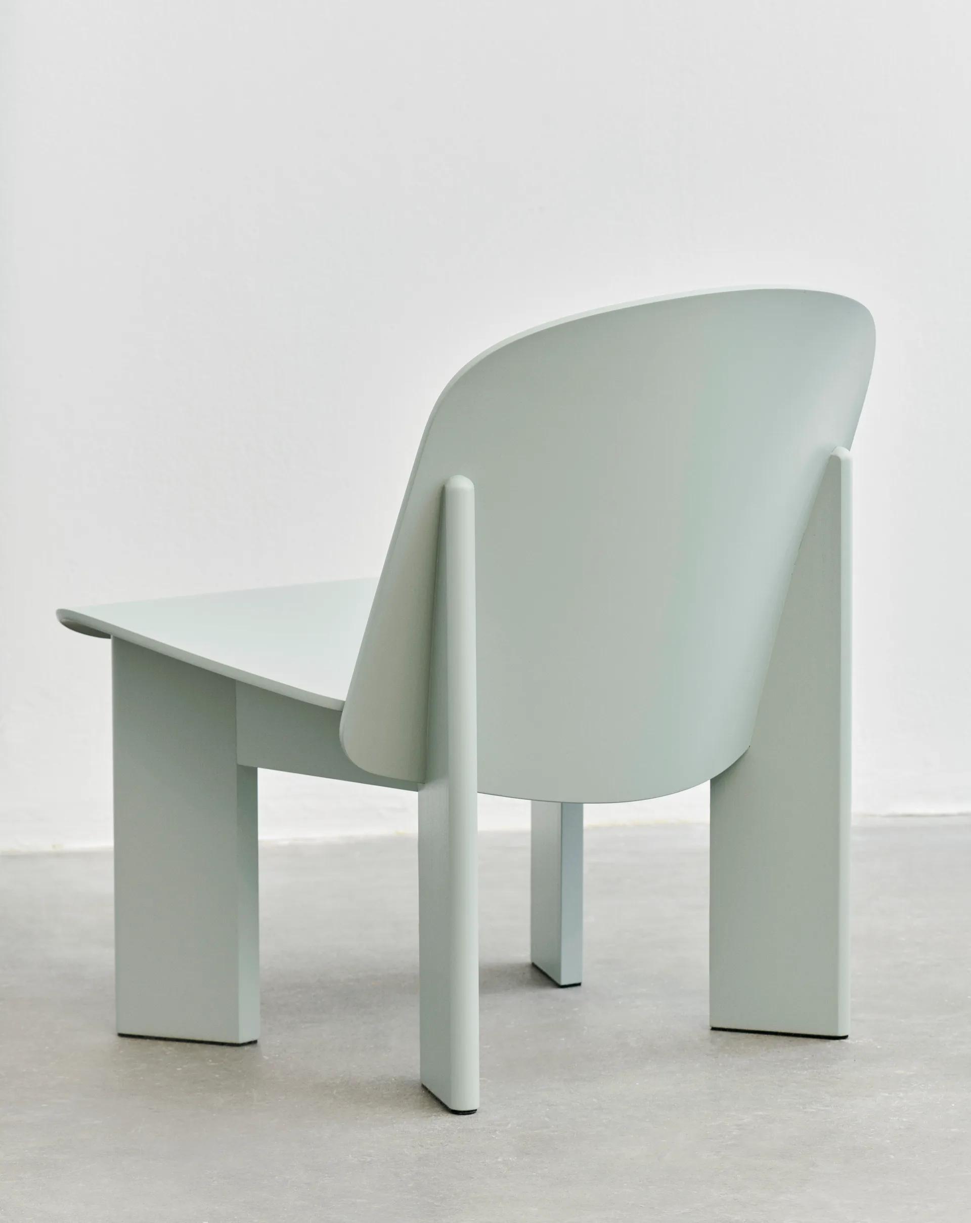 Chisel lounge chair, Eucalyptus lacquered beech HAY