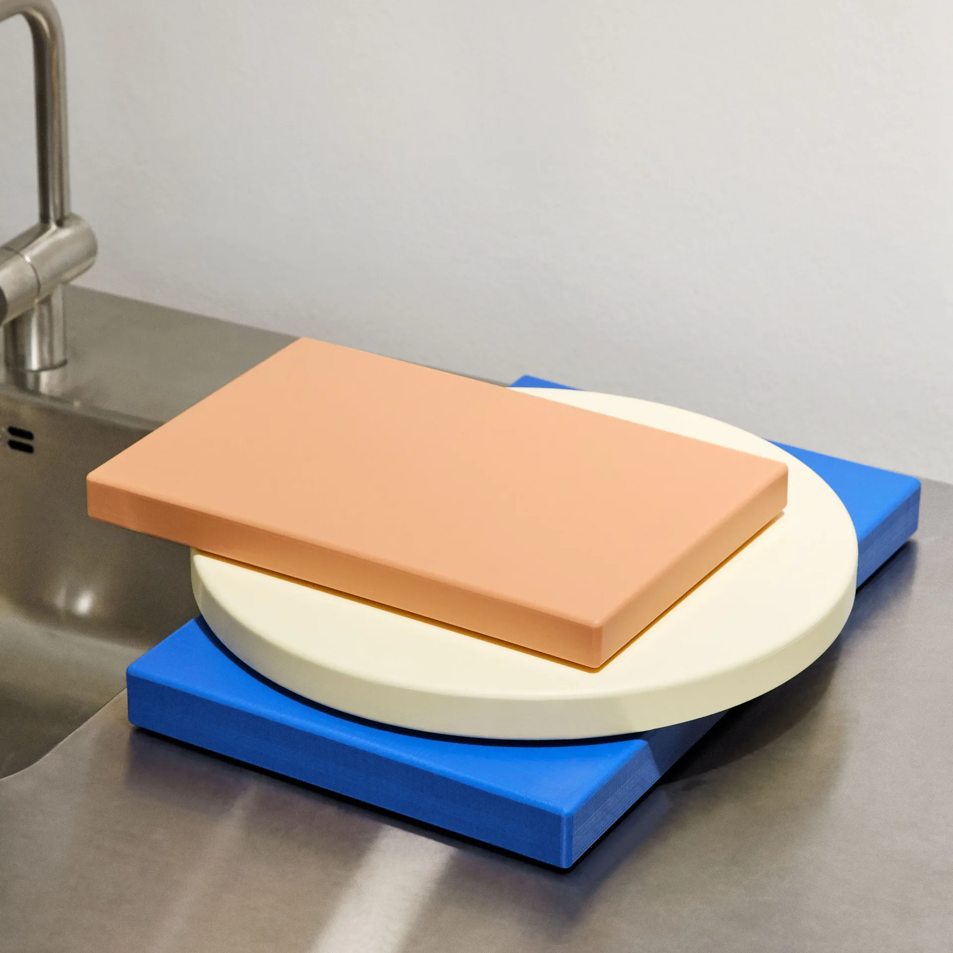 Chopping Board cutting board L Ø34 cm, off-white HAY