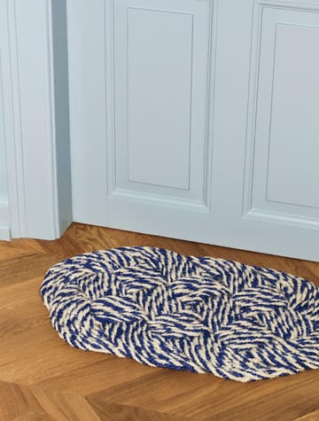 Coco doormat 40x80 cm - Swirl blue-off white - HAY