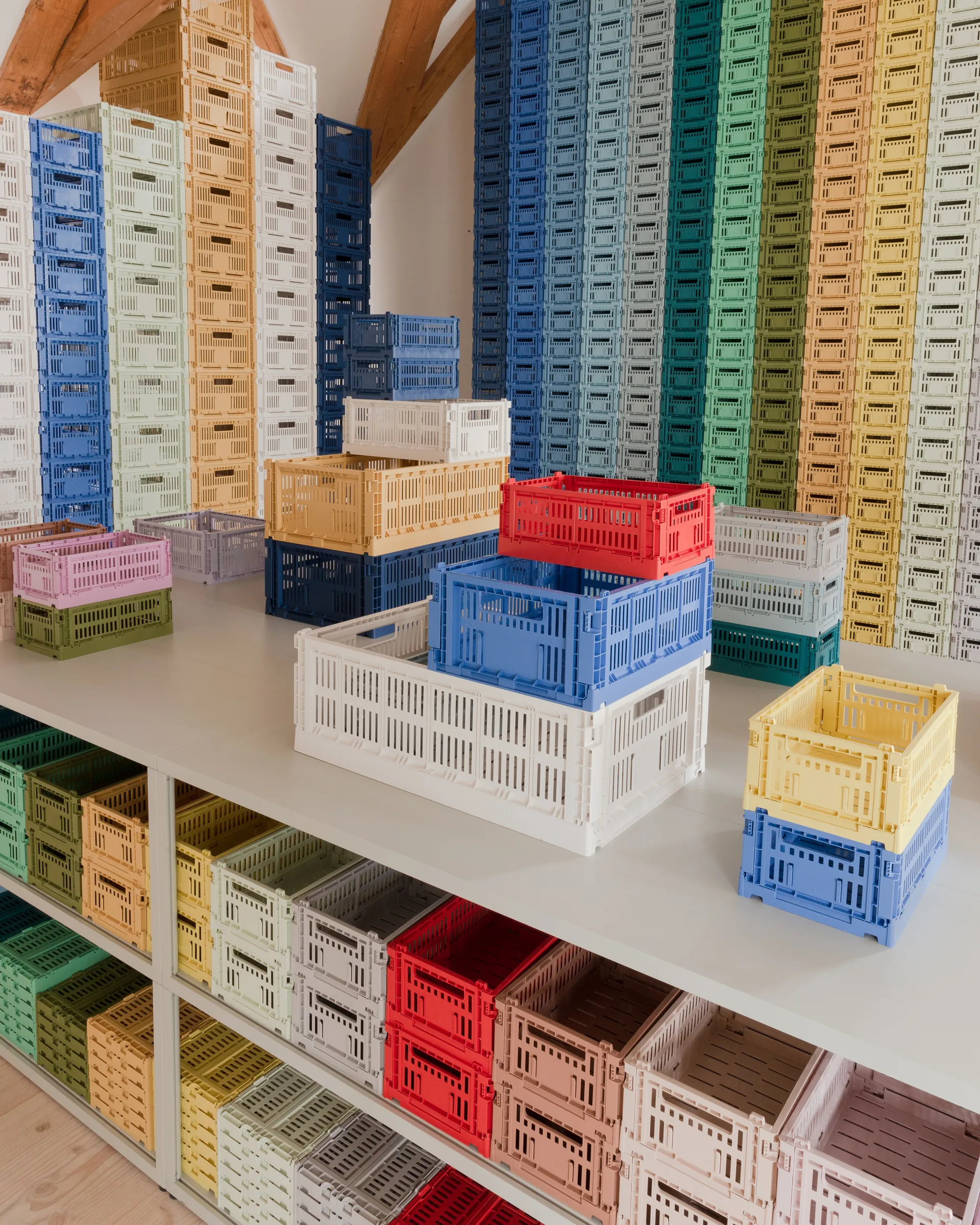 Colour Crate L 34.5x53 cm, Off-white HAY