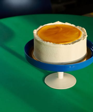 Display cake saucer on foot Ø26.5 cm - Blue-beige - HAY