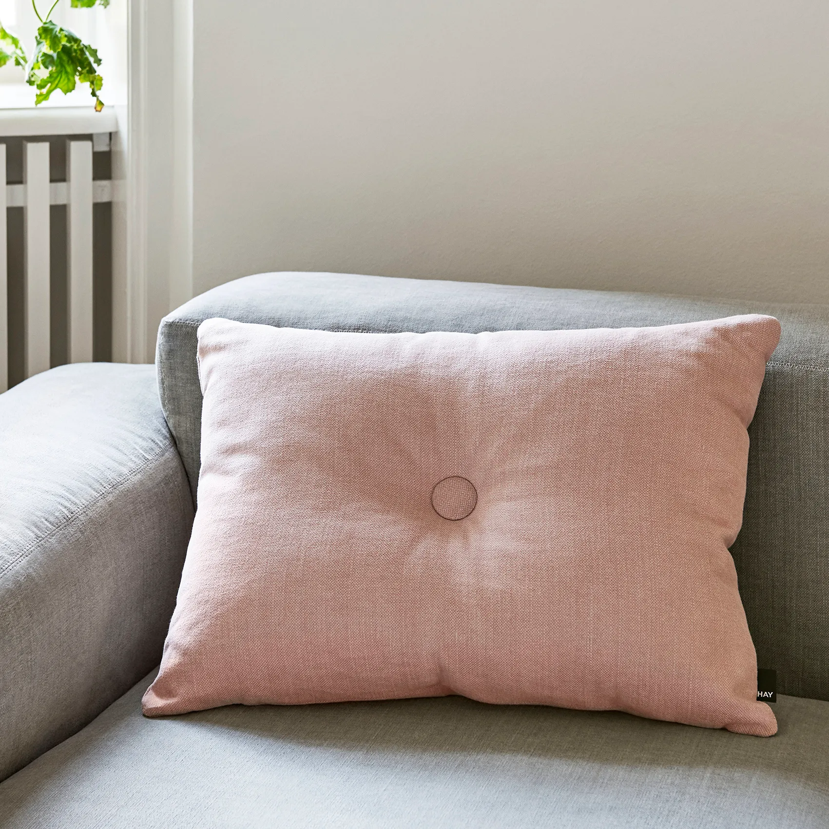 Dot Cushion Tint 1 Dot cushion 45x60 cm, rose HAY