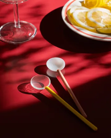 Duo glass spoons 2-pack - Light pink-bright orange - HAY