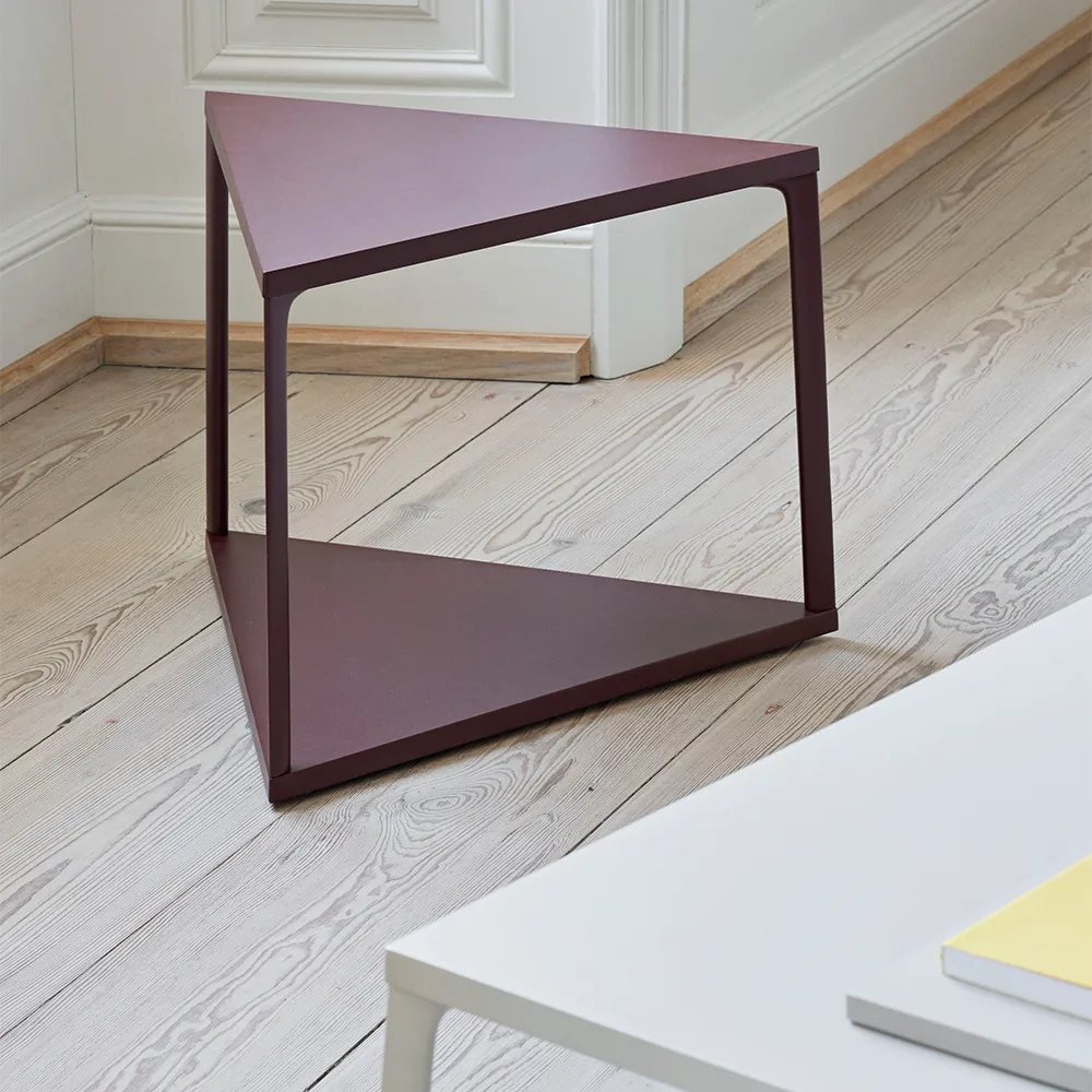 Eiffel Triangle side table, Dark brick HAY