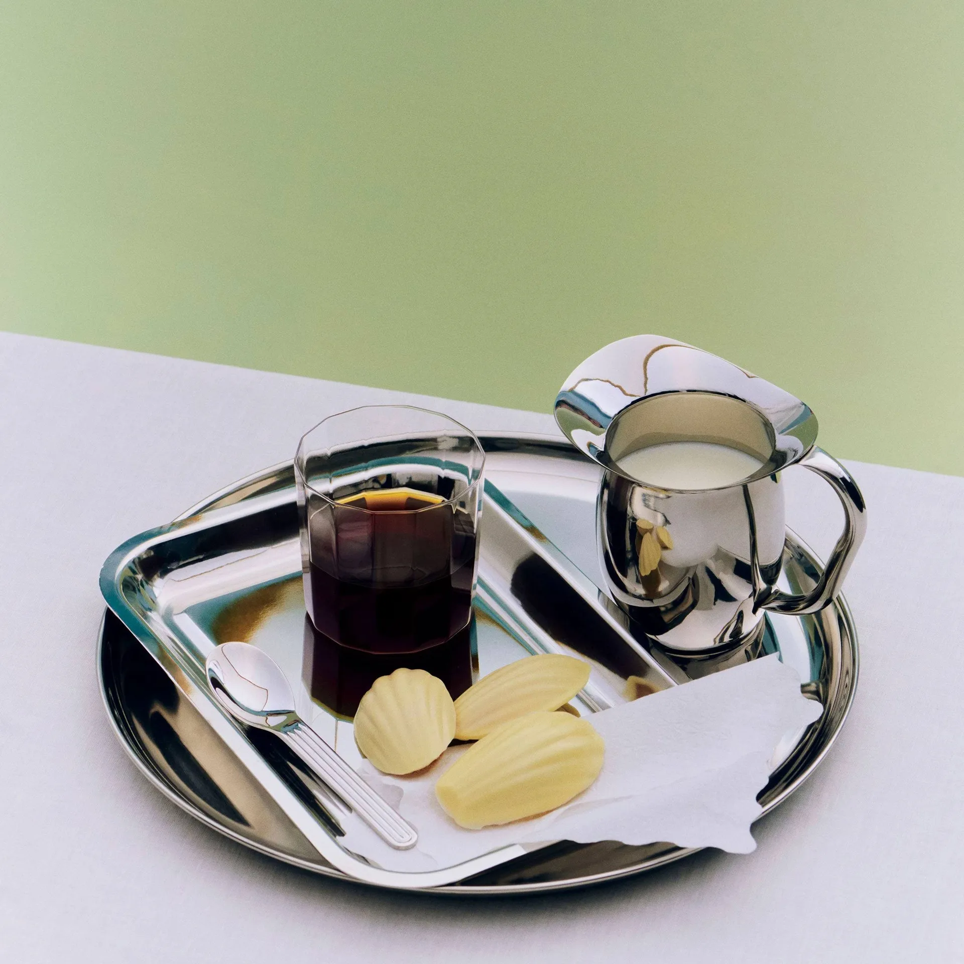 Essential Steel serving platter, Stainless steel round medium HAY