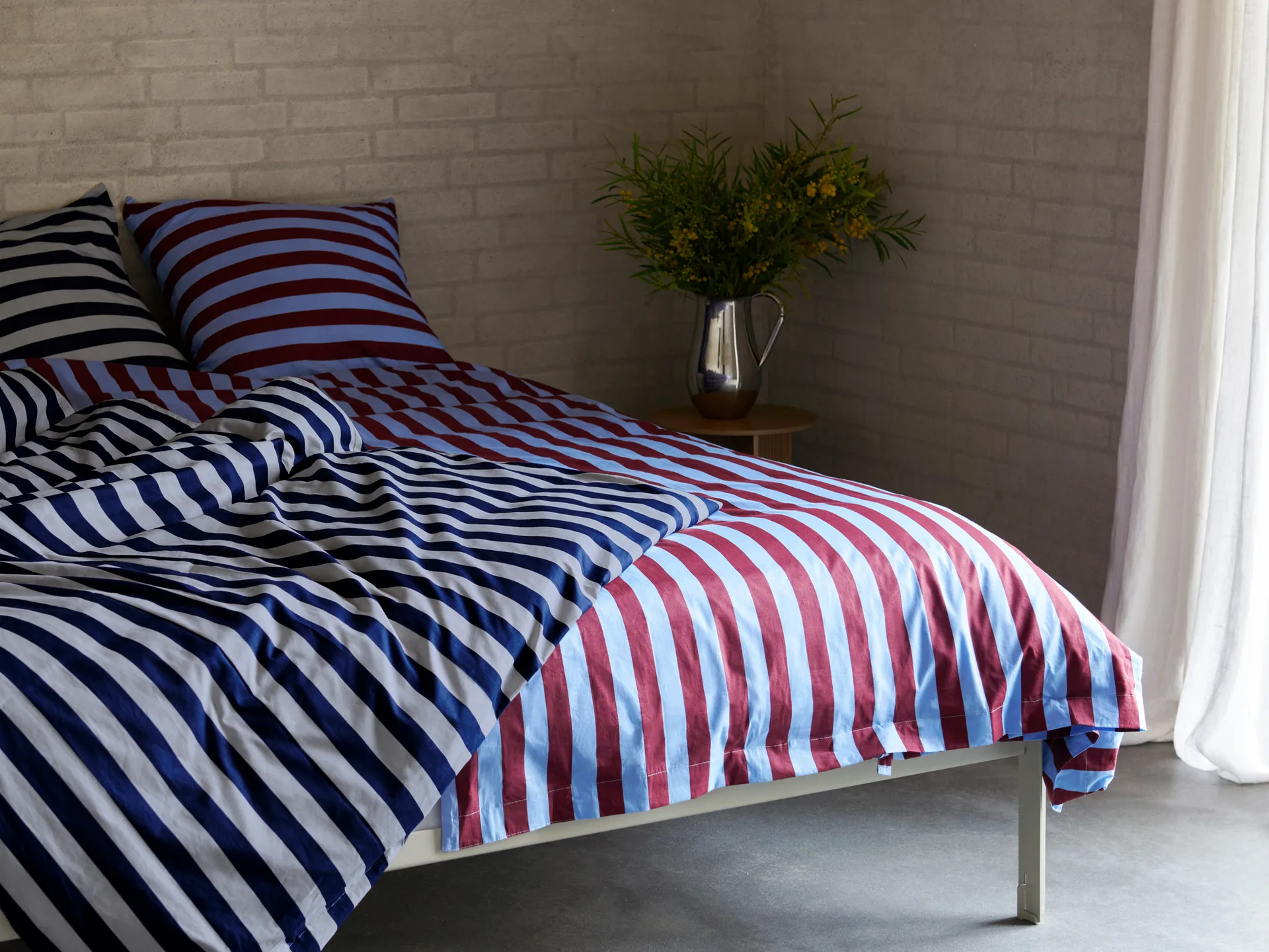 Été duvet cover 220x220 cm, Midnight blue-light grey HAY
