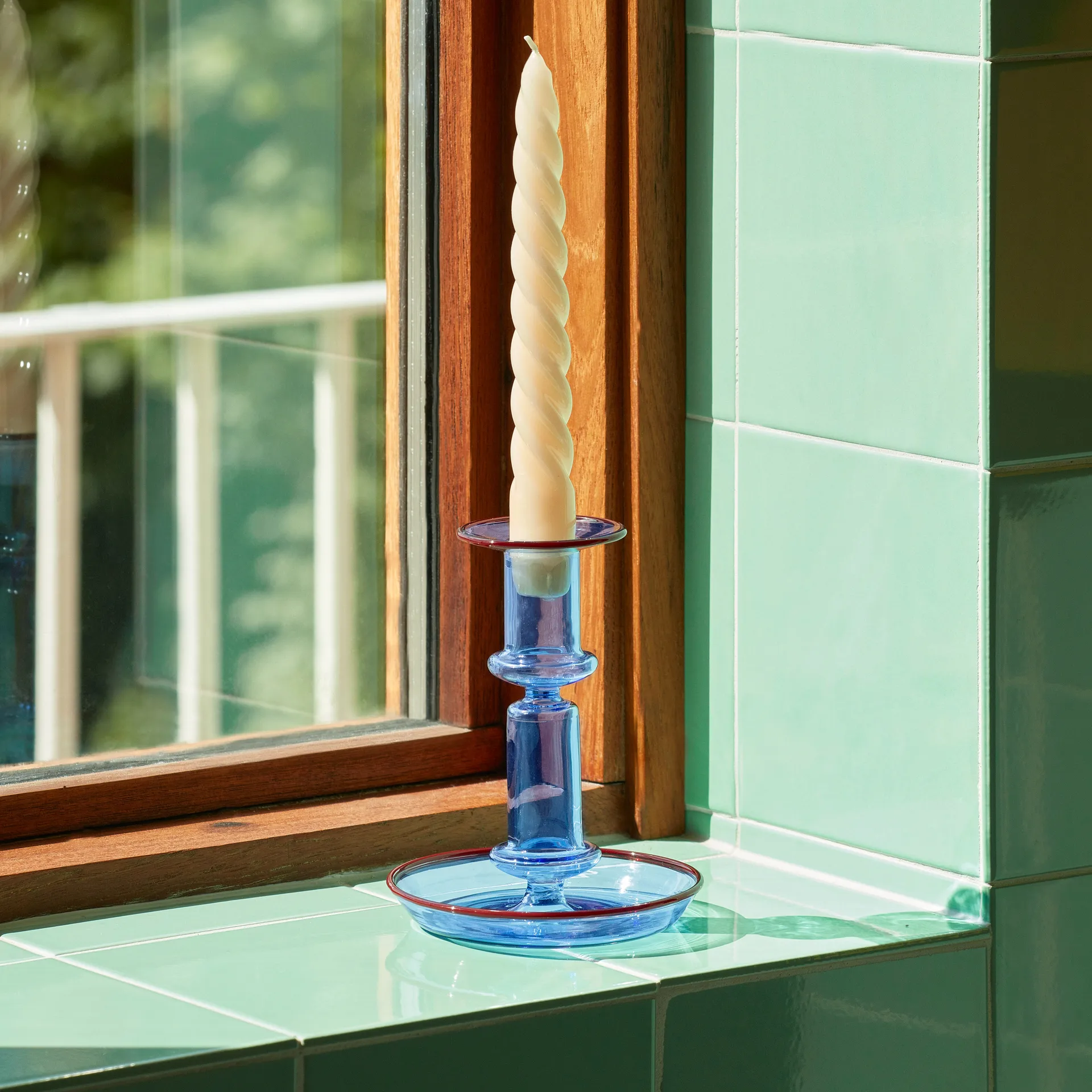 Flare medium candle sticks, light blue-red HAY