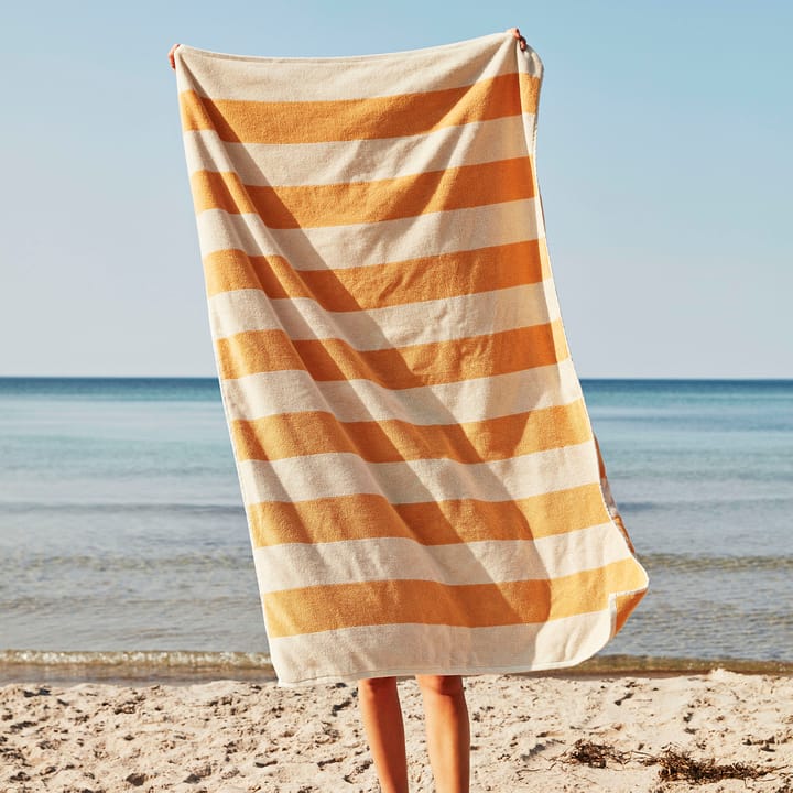 Frotté Stripe bath towel 100x150 cm - warm yellow - HAY