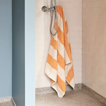 Frotté Stripe bath towel 100x150 cm - warm yellow - HAY