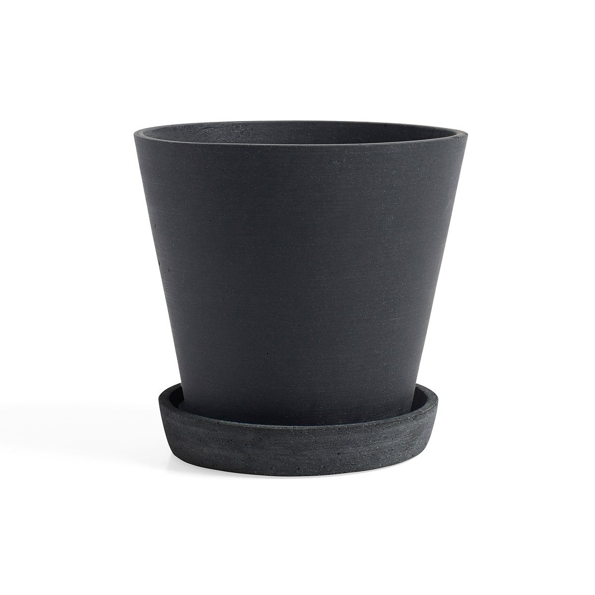 HAY Flowerpot with saucer XXL o26 cm Black | Scandinavian Design | Flower pots | Black