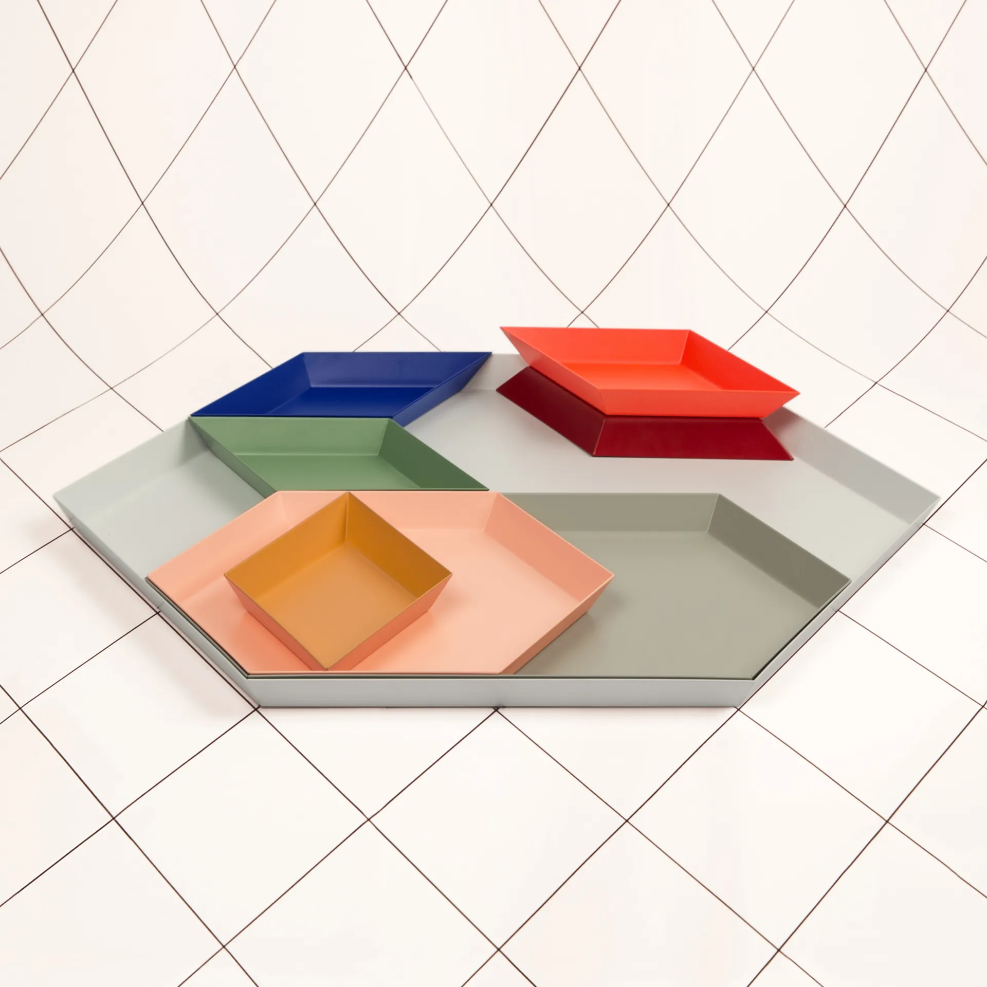 Kaleido tray XS, Light amber HAY