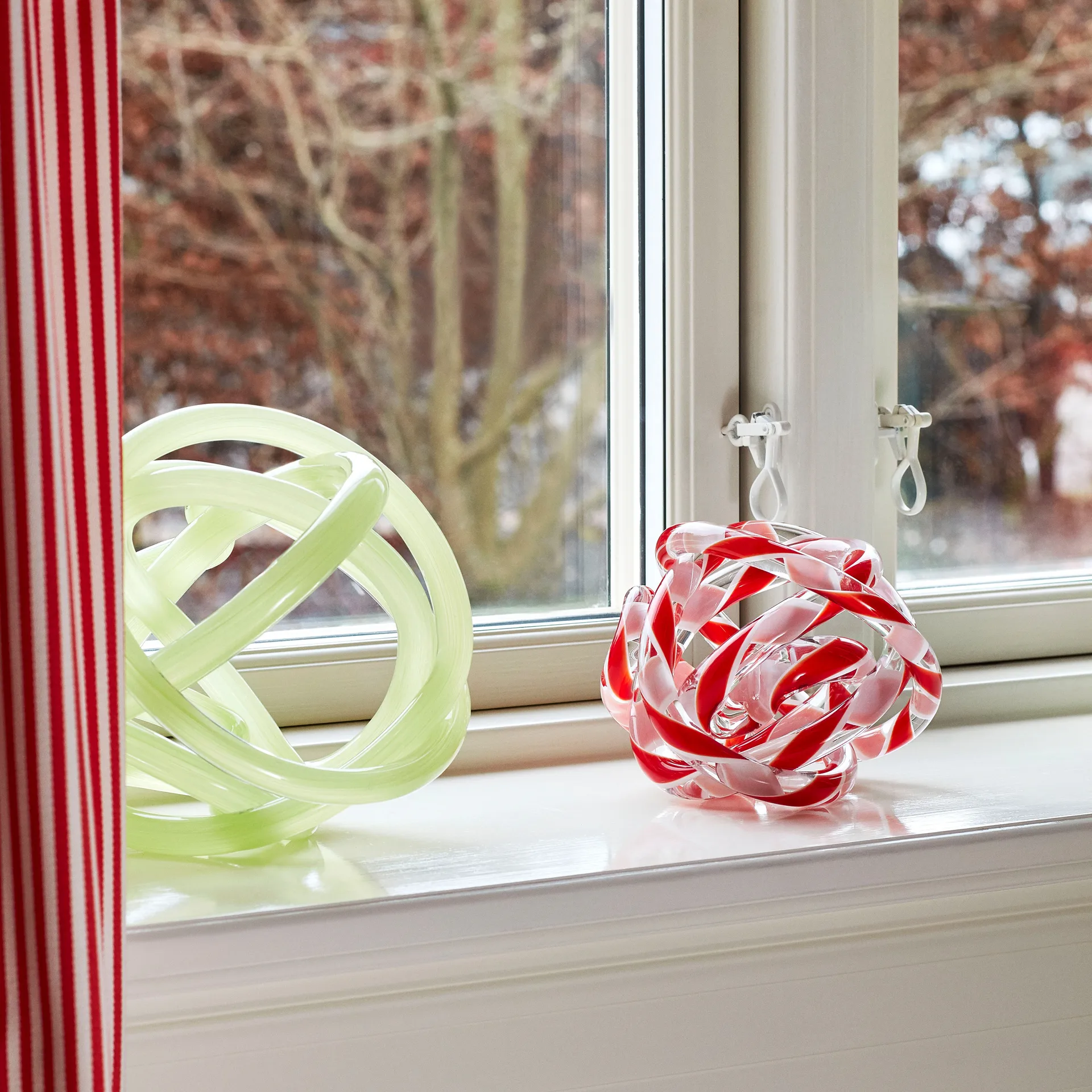 Knot No 2 L glass sculpture, light green HAY