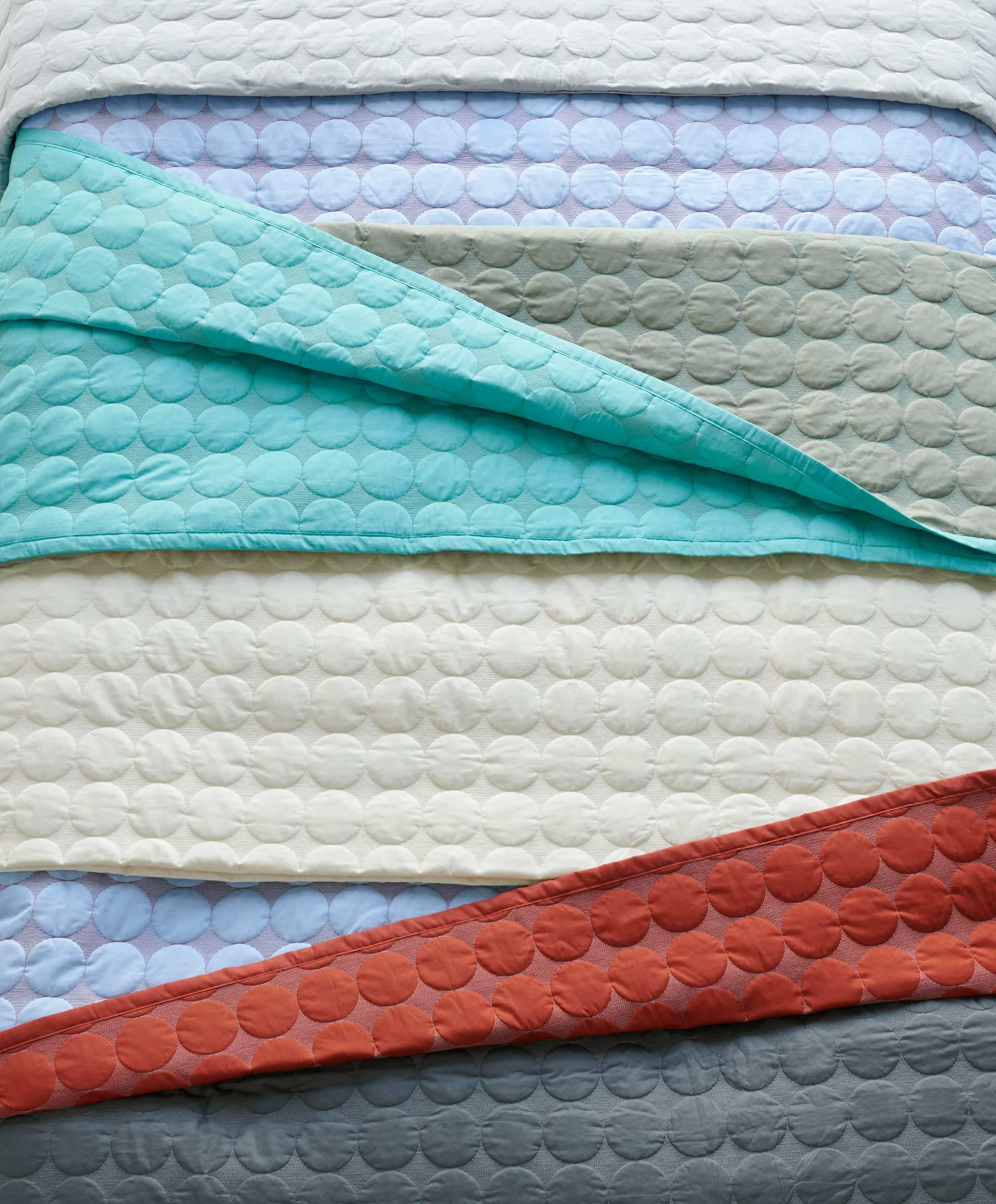 Mega Dot throw 260x260 cm, Ivory HAY