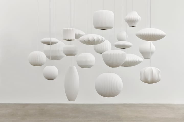 Nelson Bubble Angled sphere pendant S, Off white HAY
