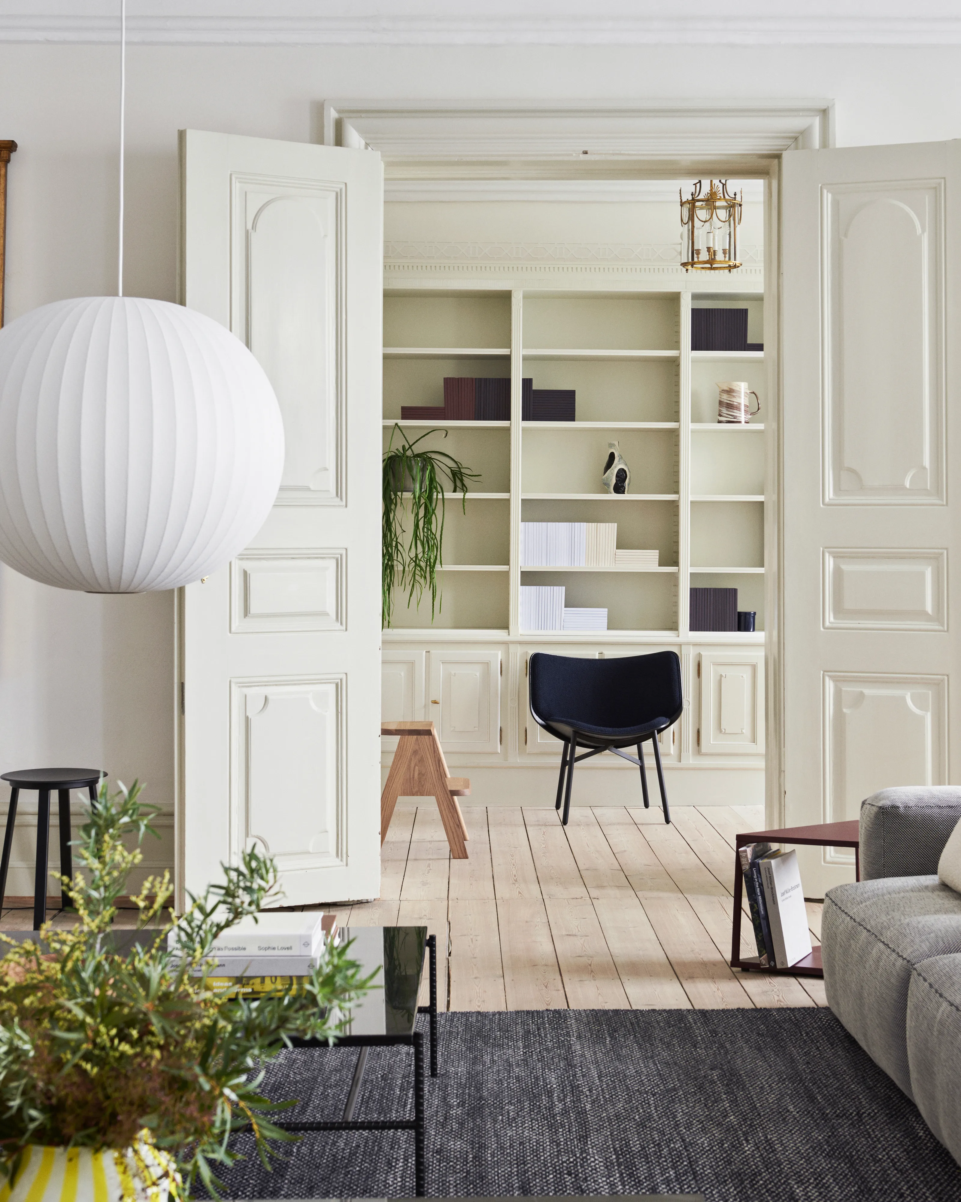 Nelson Bubble Ball pendant lamp L from HAY - NordicNest.com