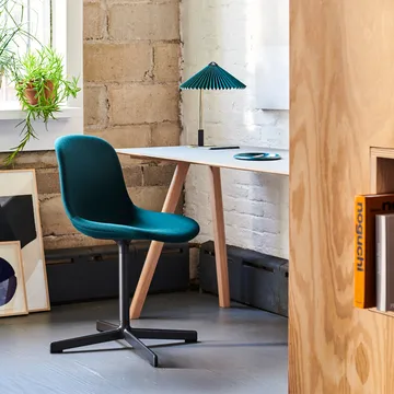 Neu 10 Upholstery chair - Red-swivel base soft black - HAY