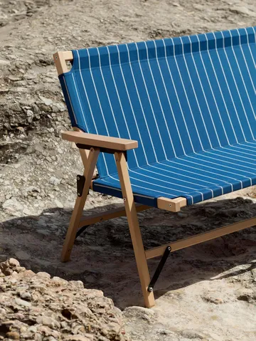 Outdoor Market foldable sofa - Blue-beige, 2-seater - HAY