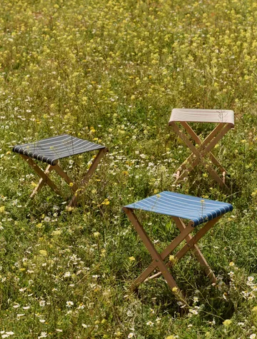 Outdoor Market folding stool - Black-beige - HAY