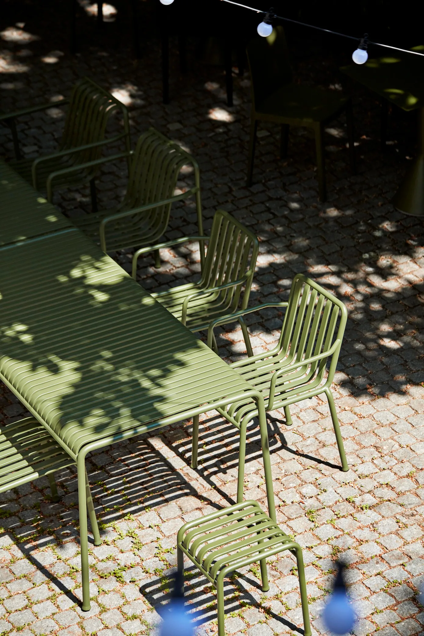 Palissade armchair, Olive HAY
