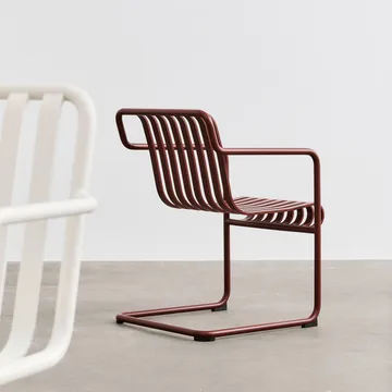 Palissade Cantilever Dining armchair - Iron red - HAY