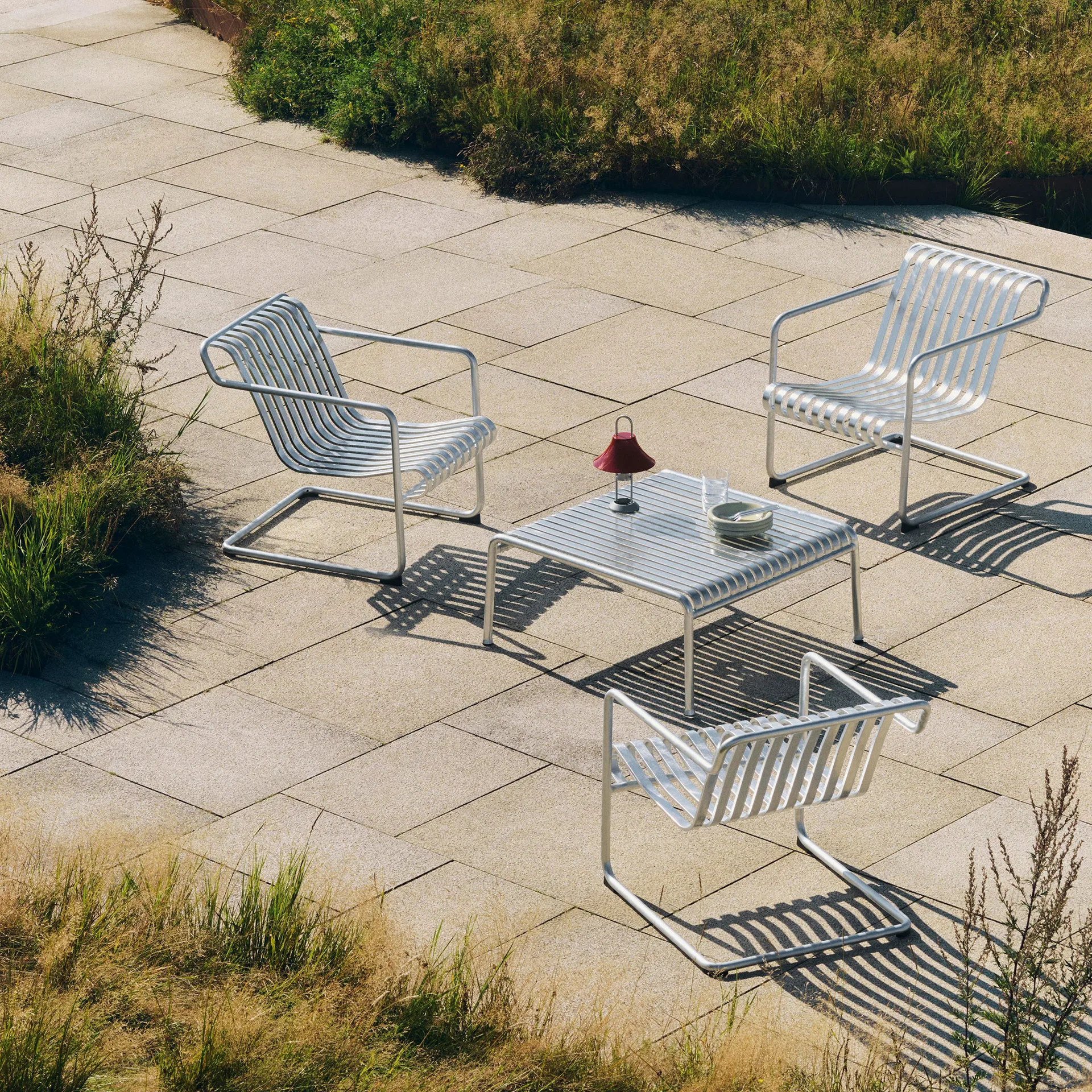 Palissade Cantilever Low lounge armchair, Hot galvanised steel HAY