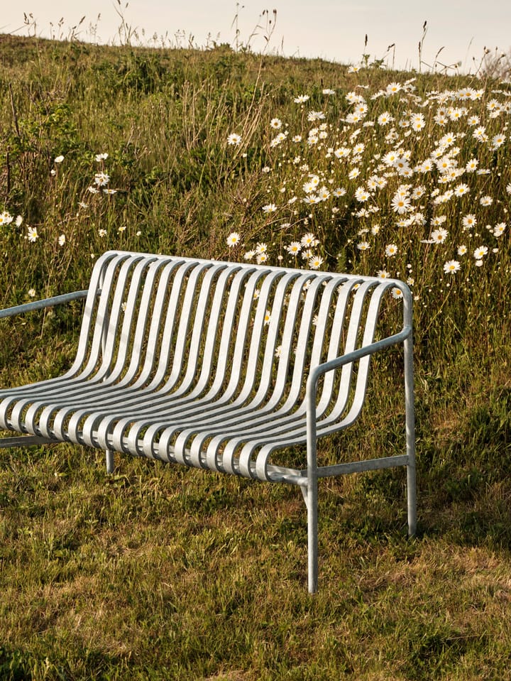 Palissade Dining bench with armrests - Hot galvanized - HAY