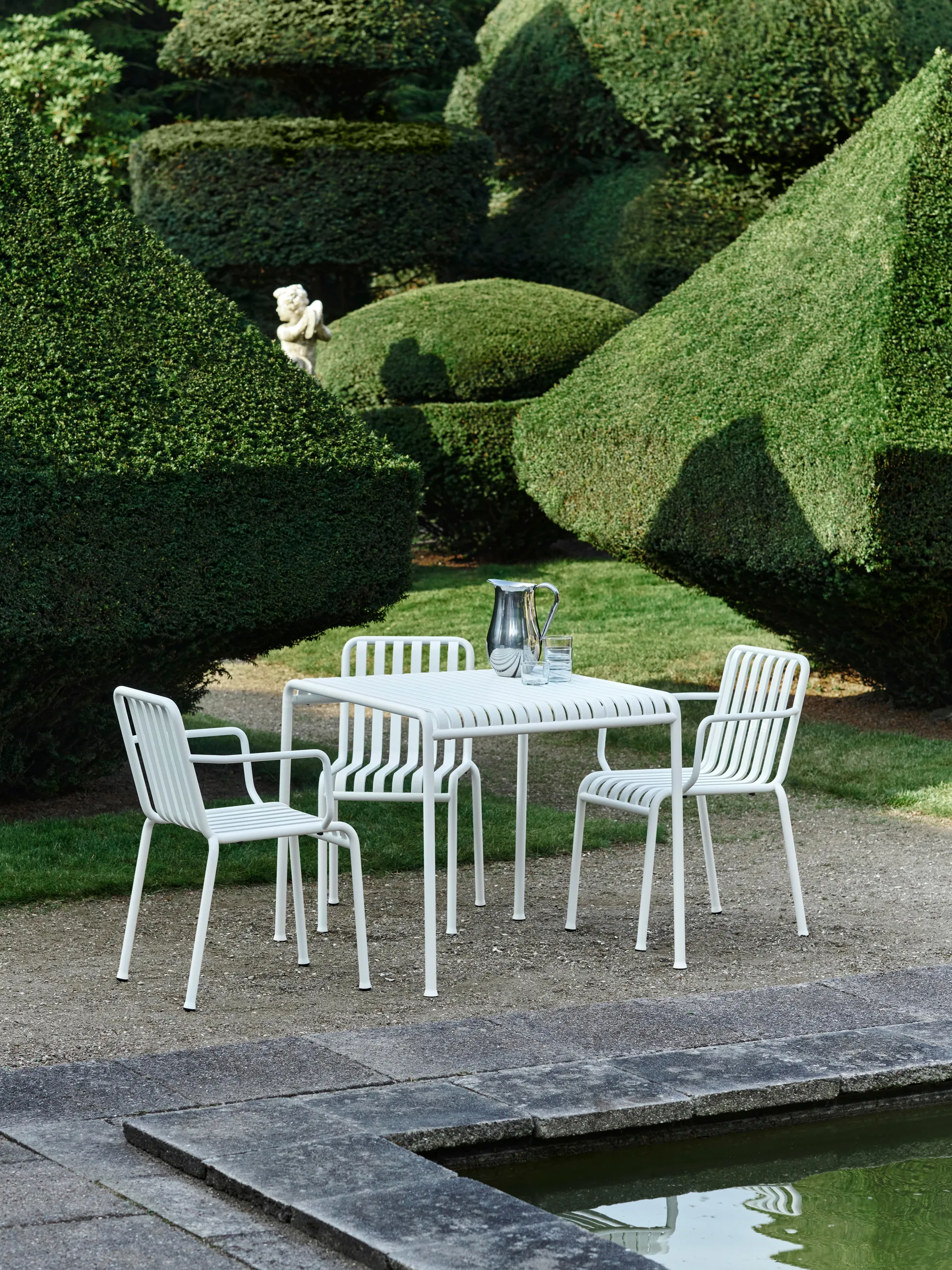 Palissade dining set 2 chairs 82.5x90 cm cream white,  HAY