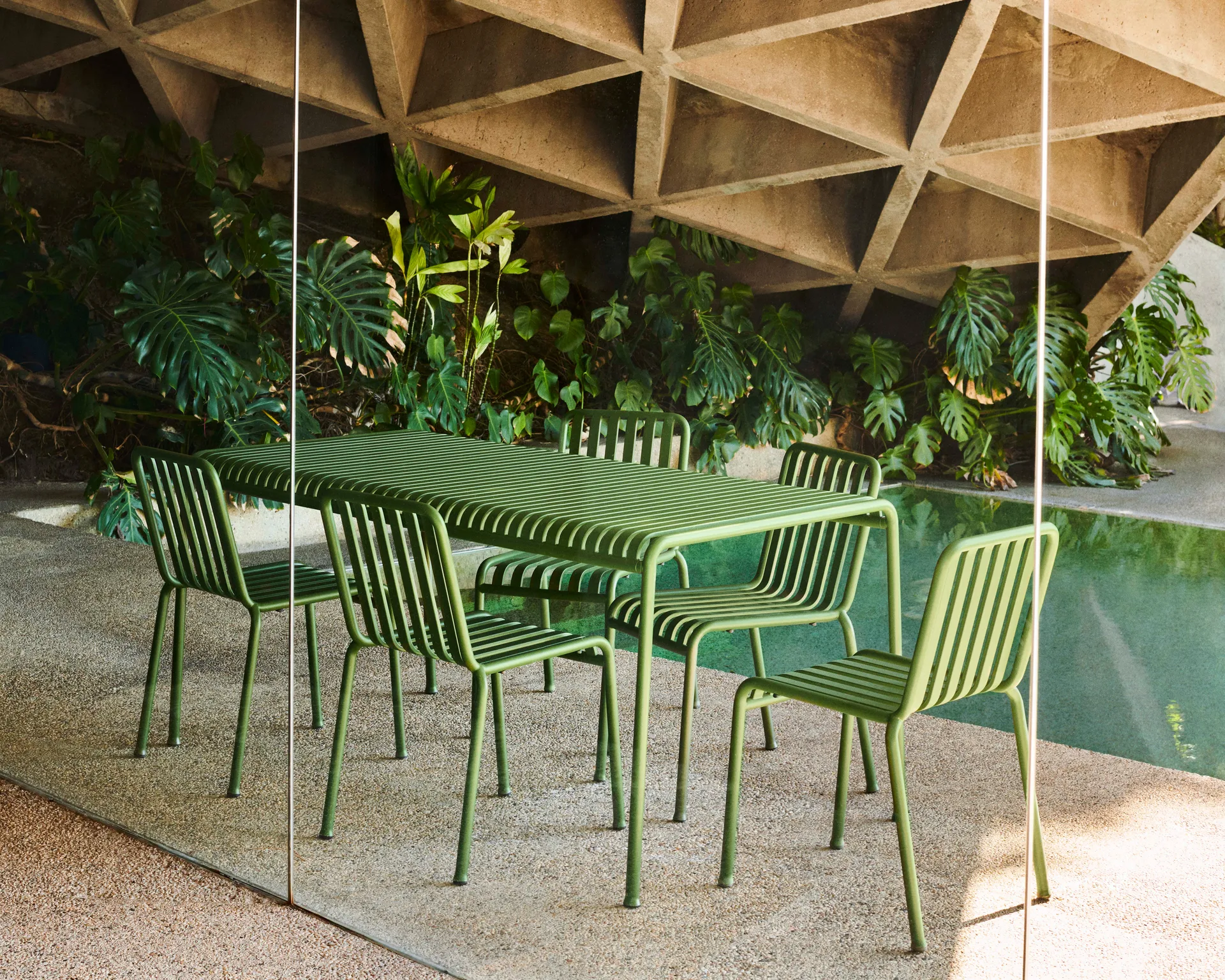 Palissade dining set 4 chairs 170x90 cm - Olive HAY