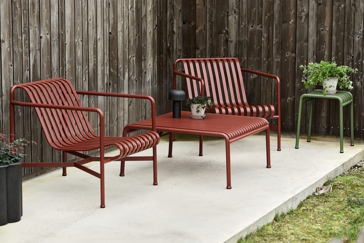Palissade Low lounge chair - Iron red - HAY