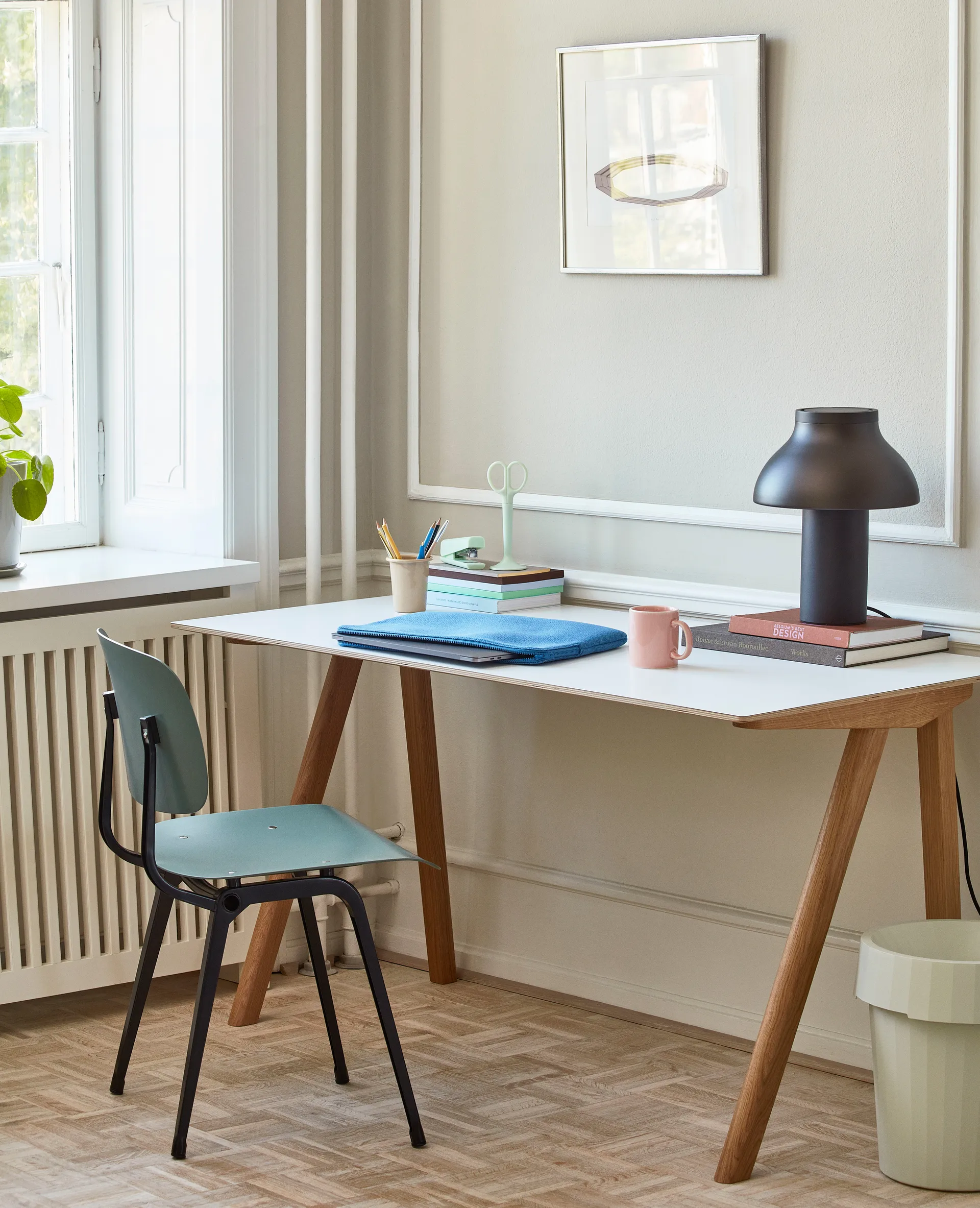 PC table table lamp S Ø25 cm, Soft black HAY