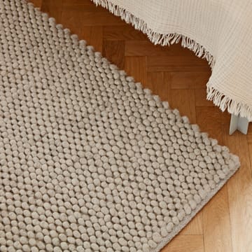 Peas wool rug 80x140 cm - Soft grey - HAY