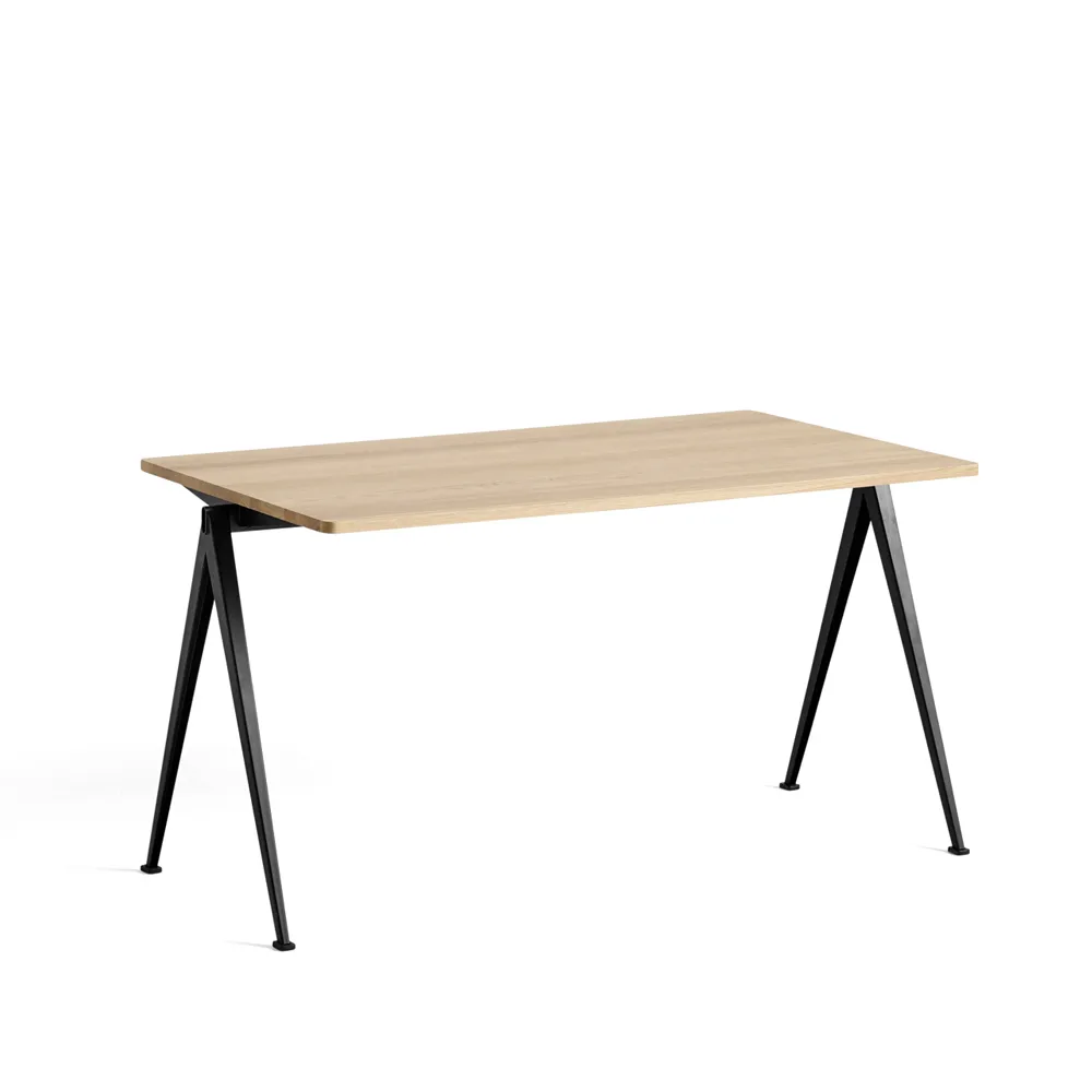 Pyramid 01 desk, Oak matte lacquered-140x75 cm-black steel frame HAY