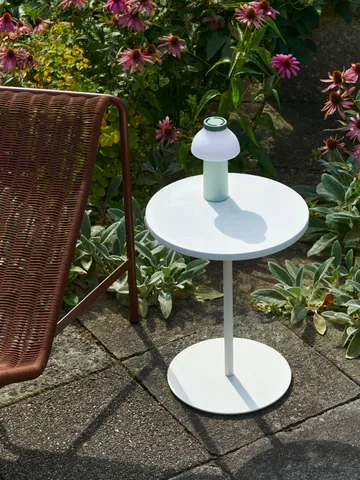 Pyro coffee table Ø45 cm - Eggshell-cream white - HAY