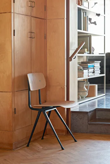 Result chair - Oak-black steel frame - HAY