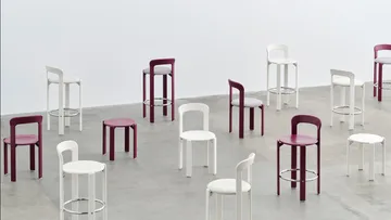 Rey round stool Ø46.5x46 cm - Grape red - HAY
