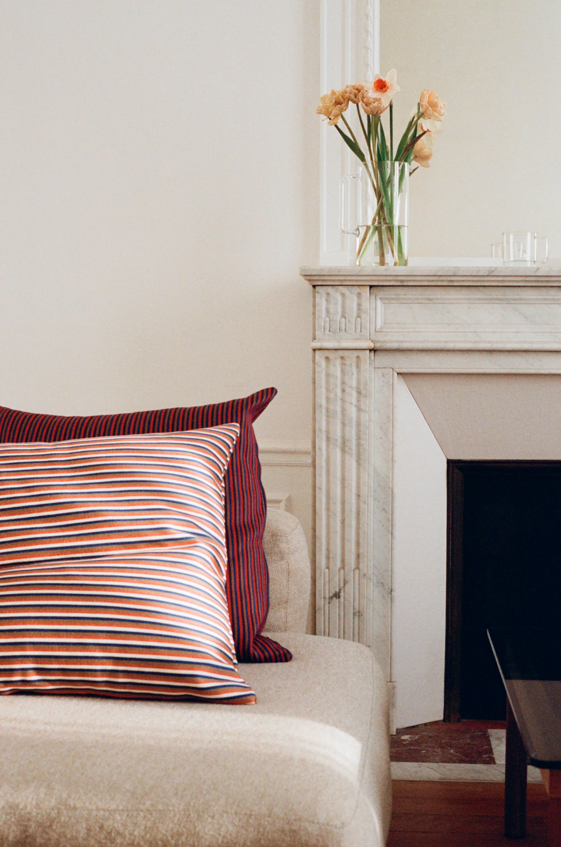 Ribbon cushion 60x60 cm, Red HAY