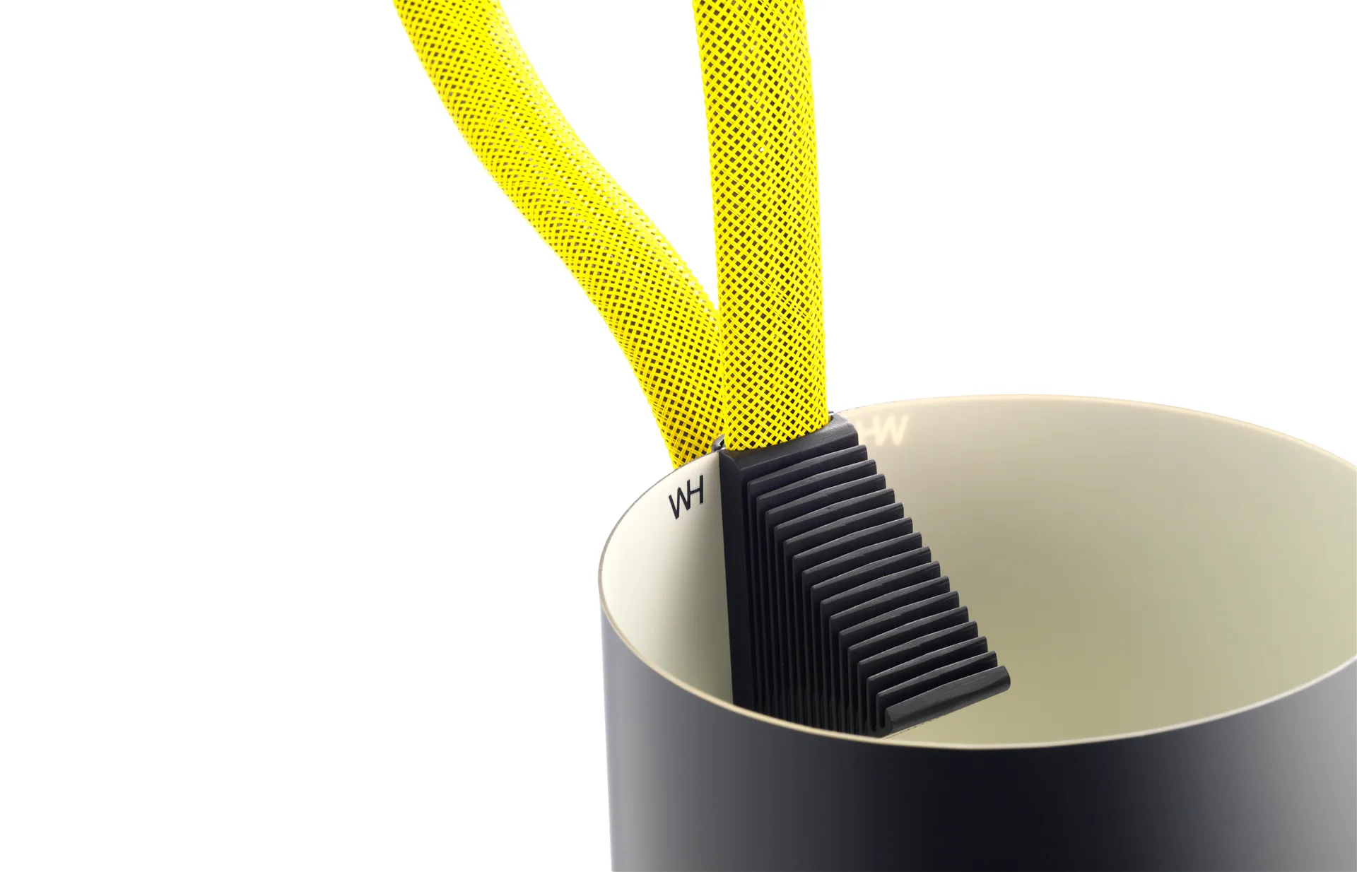 Rope Trick floor lamp, Black-yellow HAY