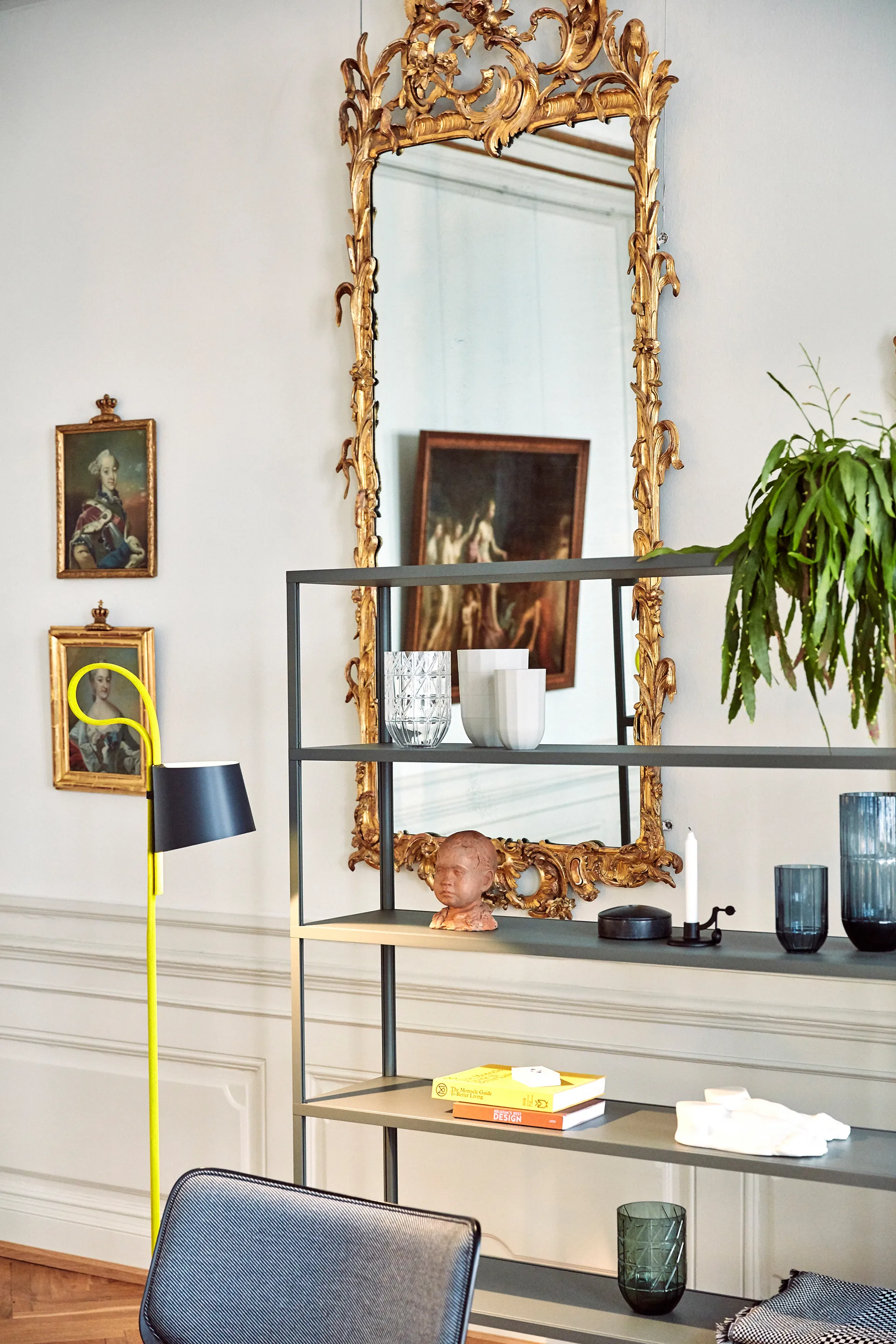 Rope Trick floor lamp, Black-yellow HAY